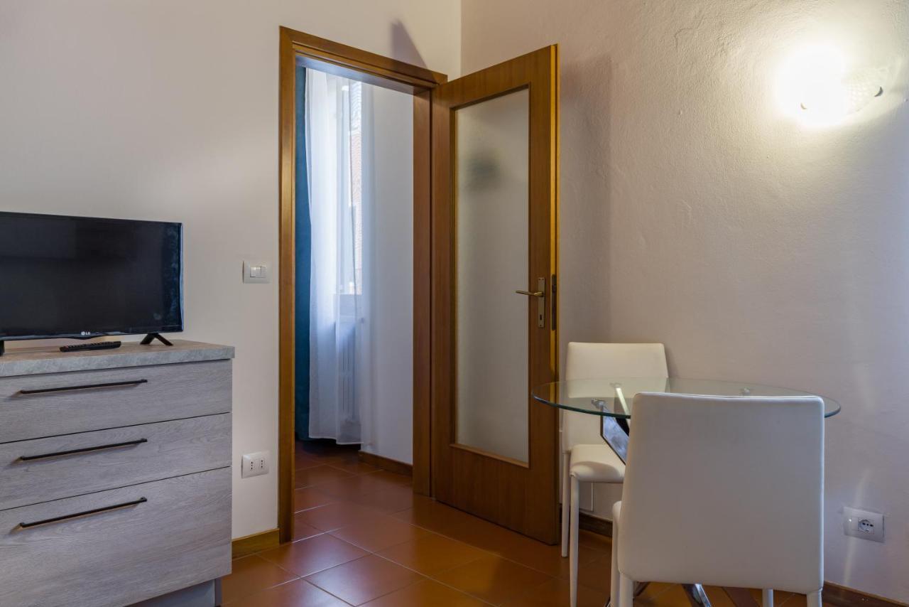Apartments City Center Verona Bagian luar foto