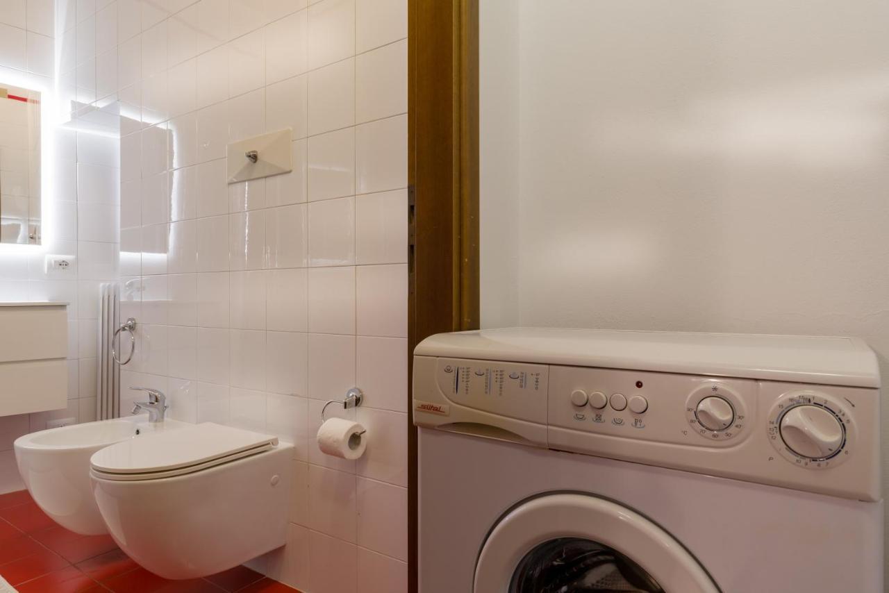Apartments City Center Verona Bagian luar foto