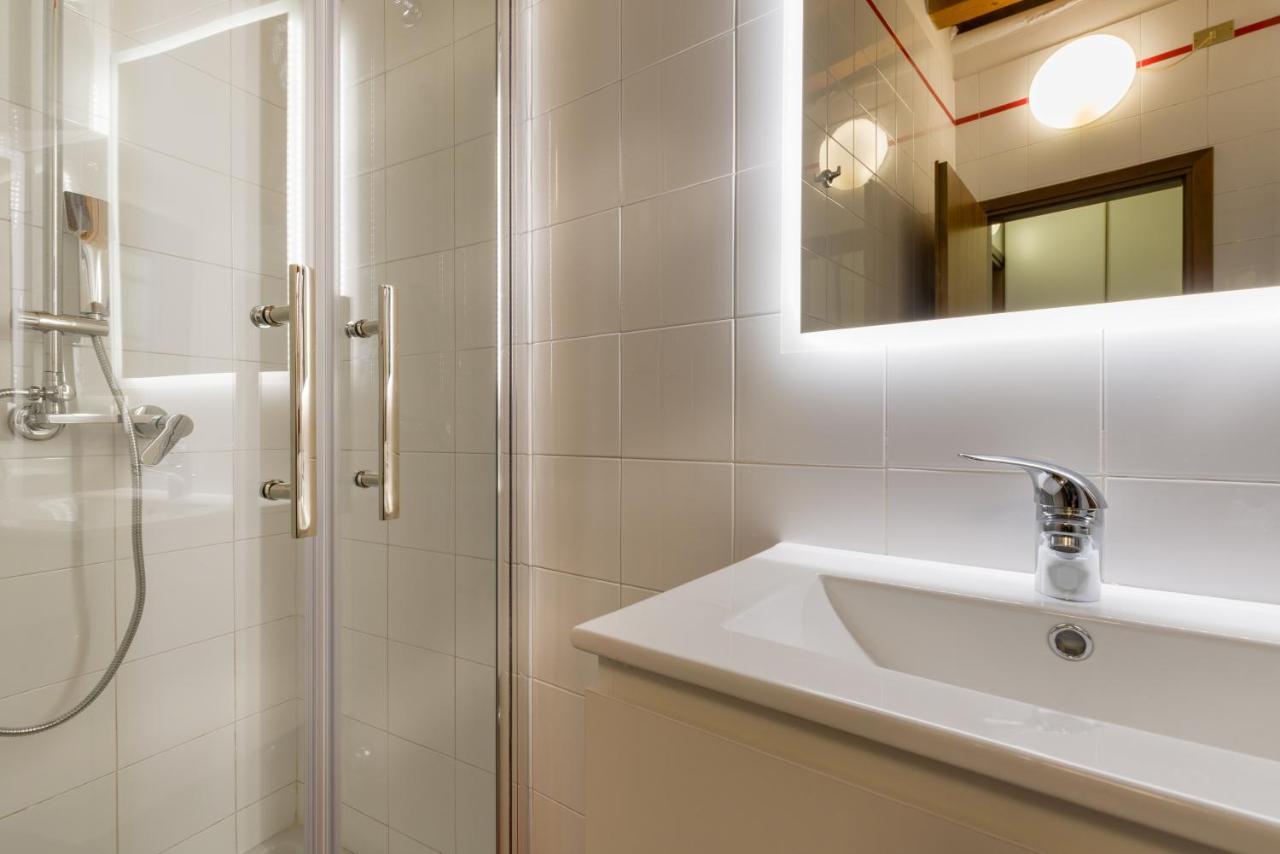 Apartments City Center Verona Bagian luar foto