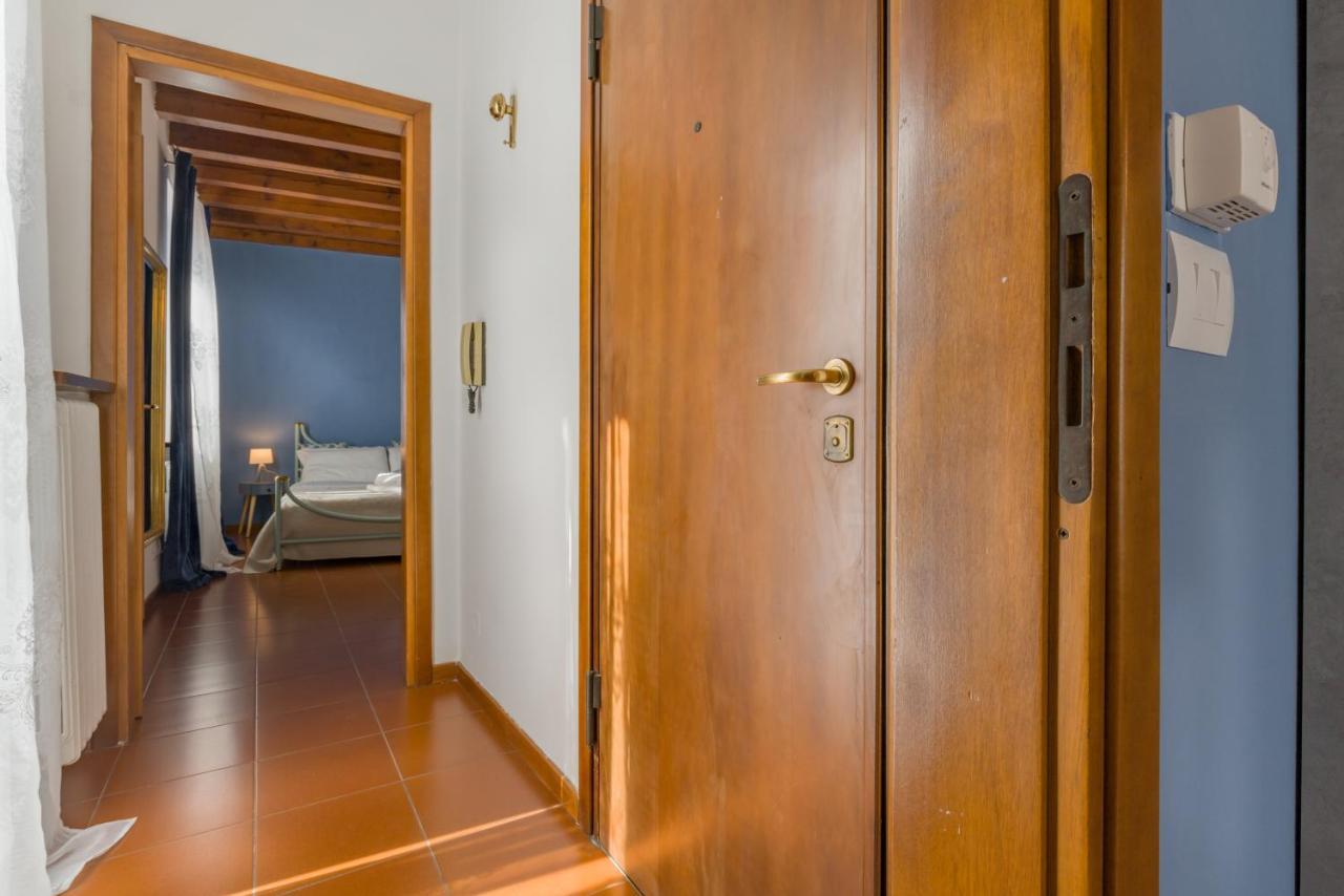 Apartments City Center Verona Bagian luar foto