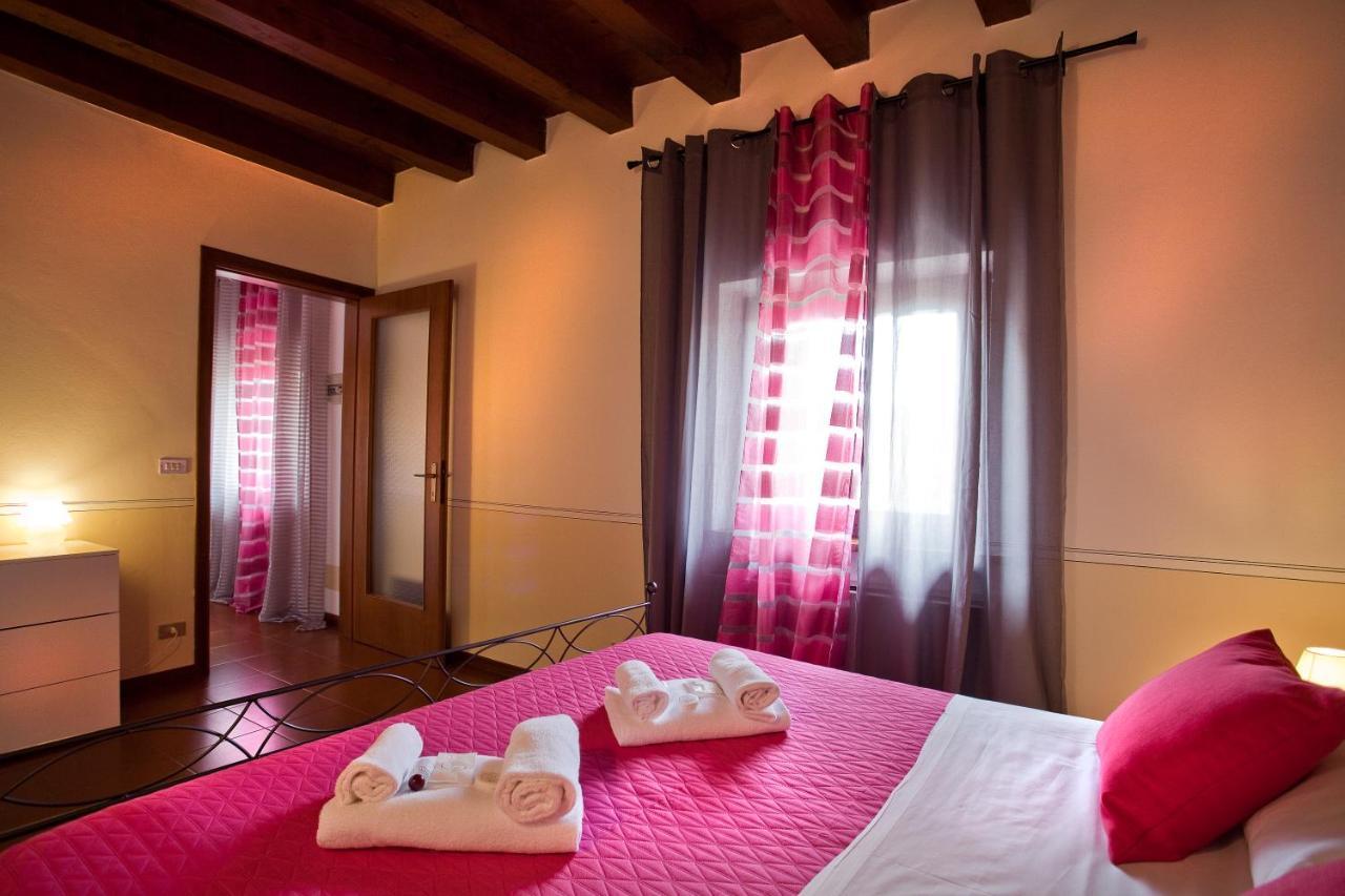 Apartments City Center Verona Bagian luar foto