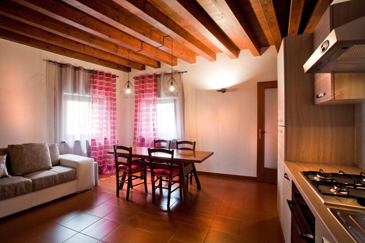Apartments City Center Verona Bagian luar foto